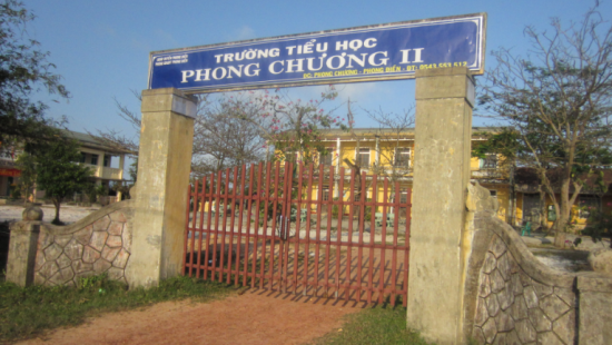 Xa quê nghe vọng tiếng hò!