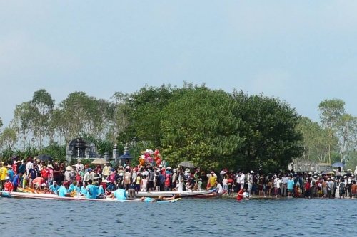 KẾT QUẢ HỘI ĐUA THUYỀN THỐNG 2013